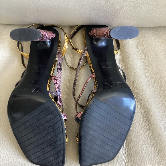 Zara Snake Print Heels - Picture 6 of 7